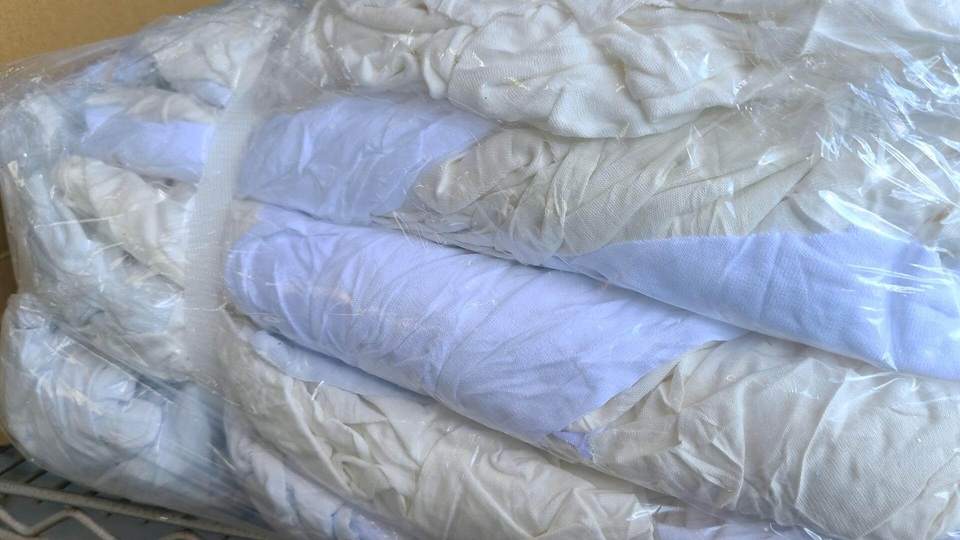 業務用と一般品の違いは？ウエスの用途に応じた適切な選び方